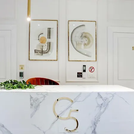 Club Boutique Guest house 4*